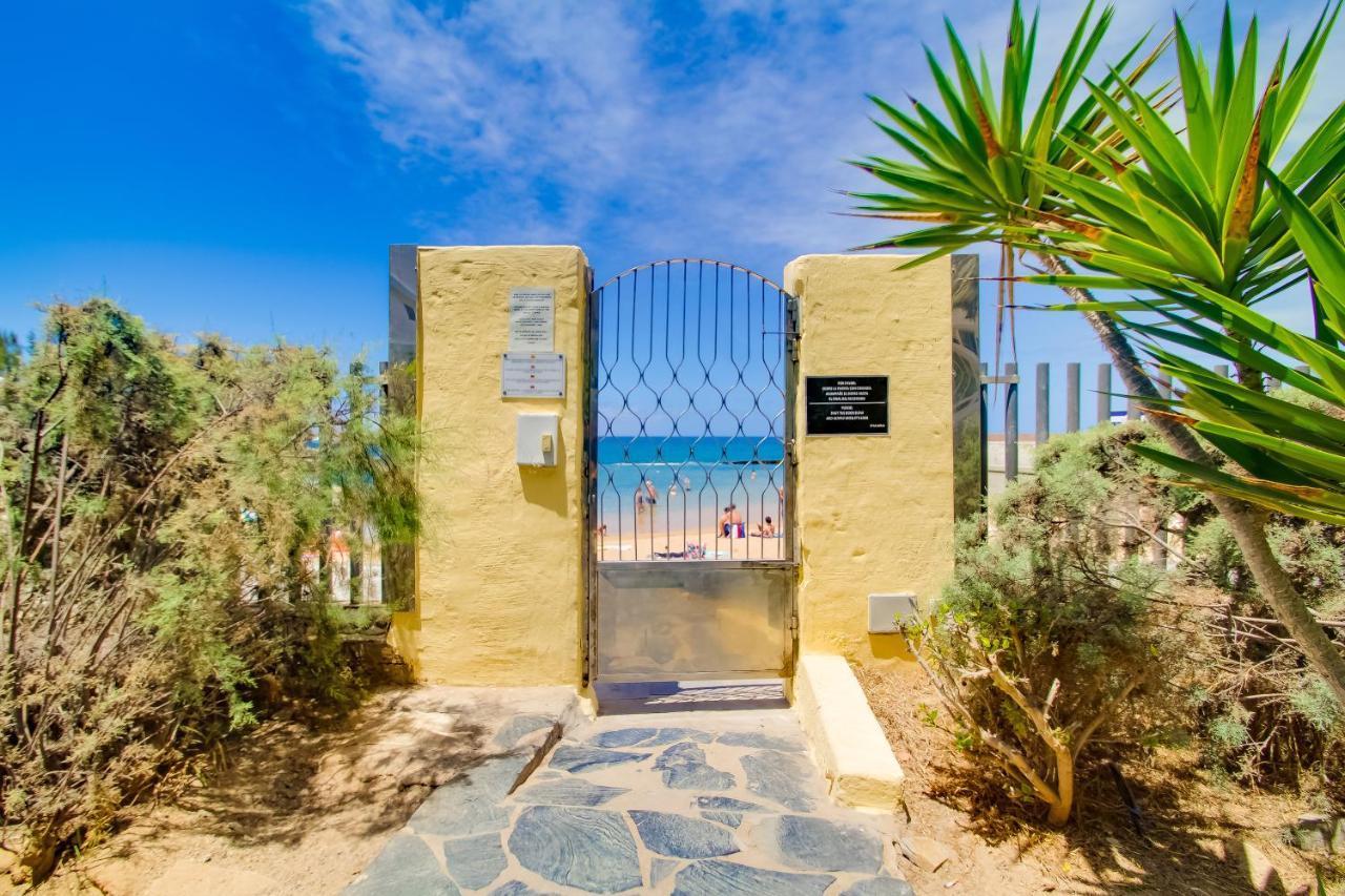 Studio In Top Lage Direkt Am Strand Arguineguin エクステリア 写真